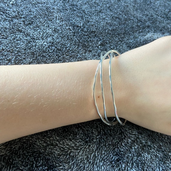 free with purchase - silver bracelet - Picture 3 of 3